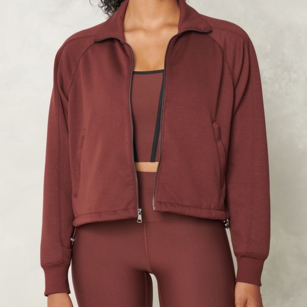 ABERCROMBIE & FITCH YPB cinched zip-up maroon color. Size XL & NWT